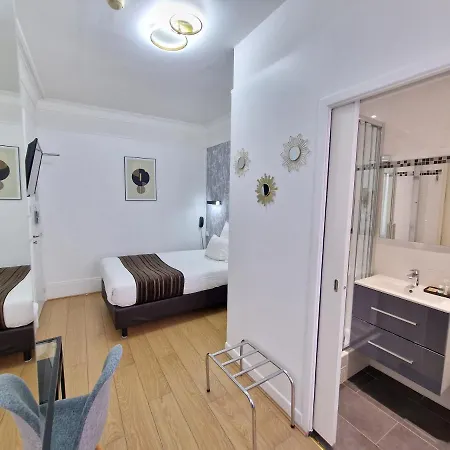 Hotel Océanic - Grands Magasins 3*