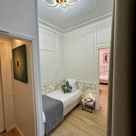 Oceanic - Grands Magasins Otel